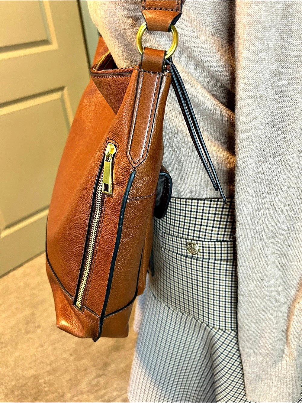 Fossil Maya Hobo Brown Crossbody Bag - Picture 6 of 16